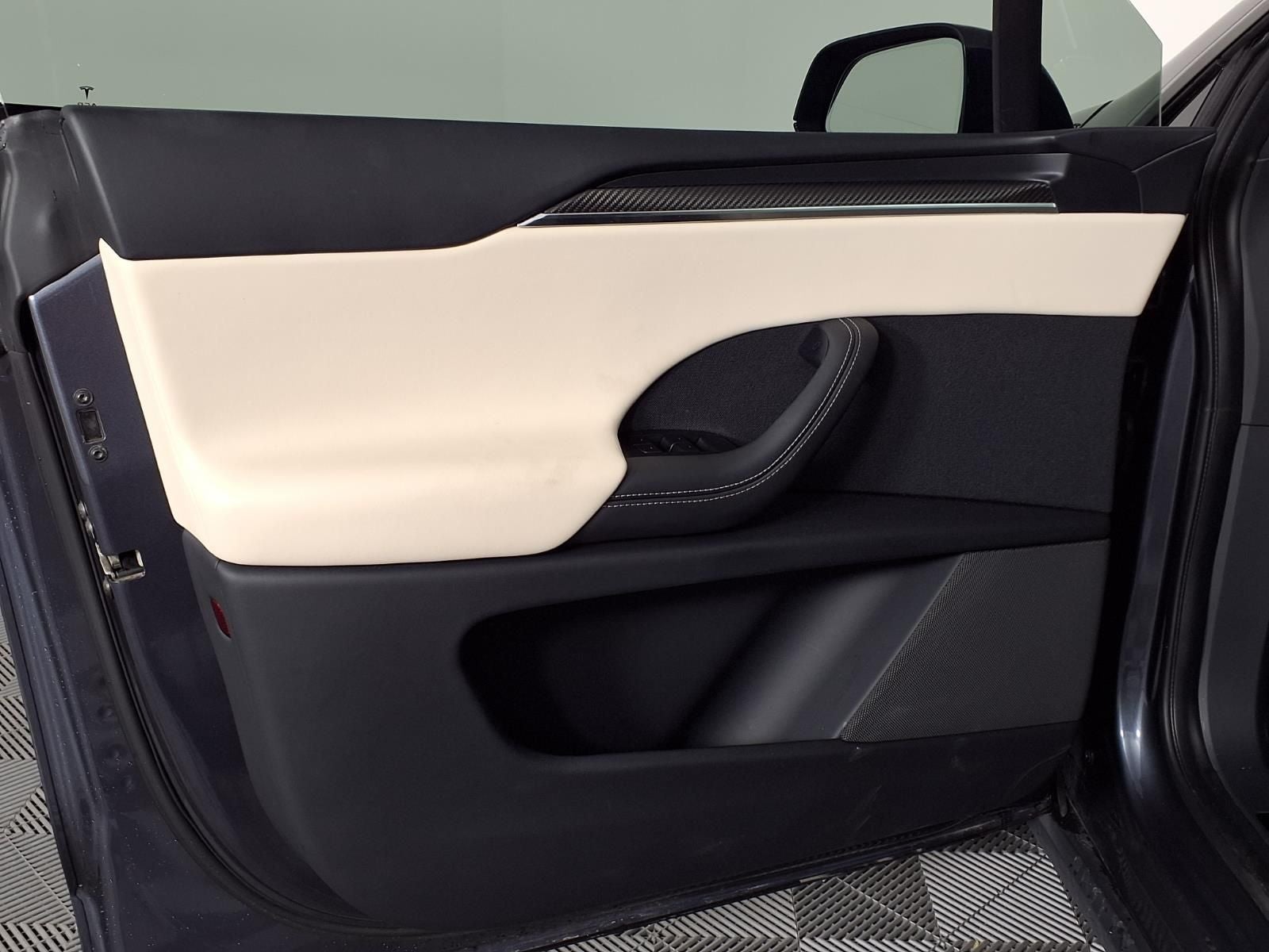 2022 Tesla Model X Plaid FSD