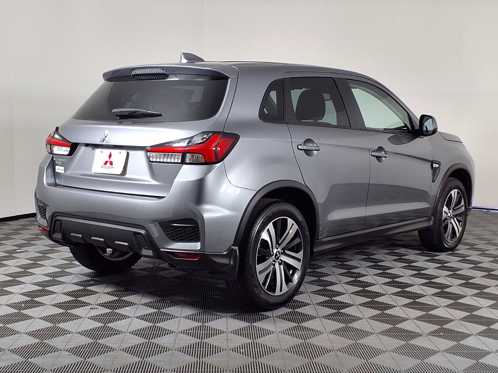 2027 Mitsubishi Outlander Sport 2.0 ES