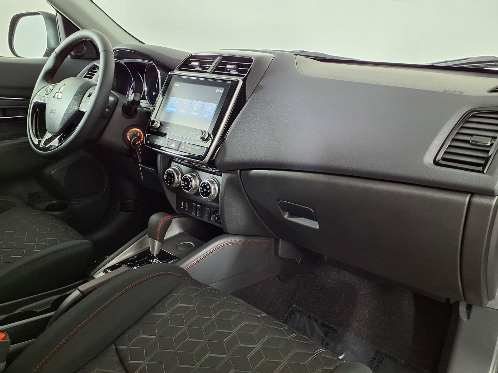 2027 Mitsubishi Outlander Sport 2.0 LE