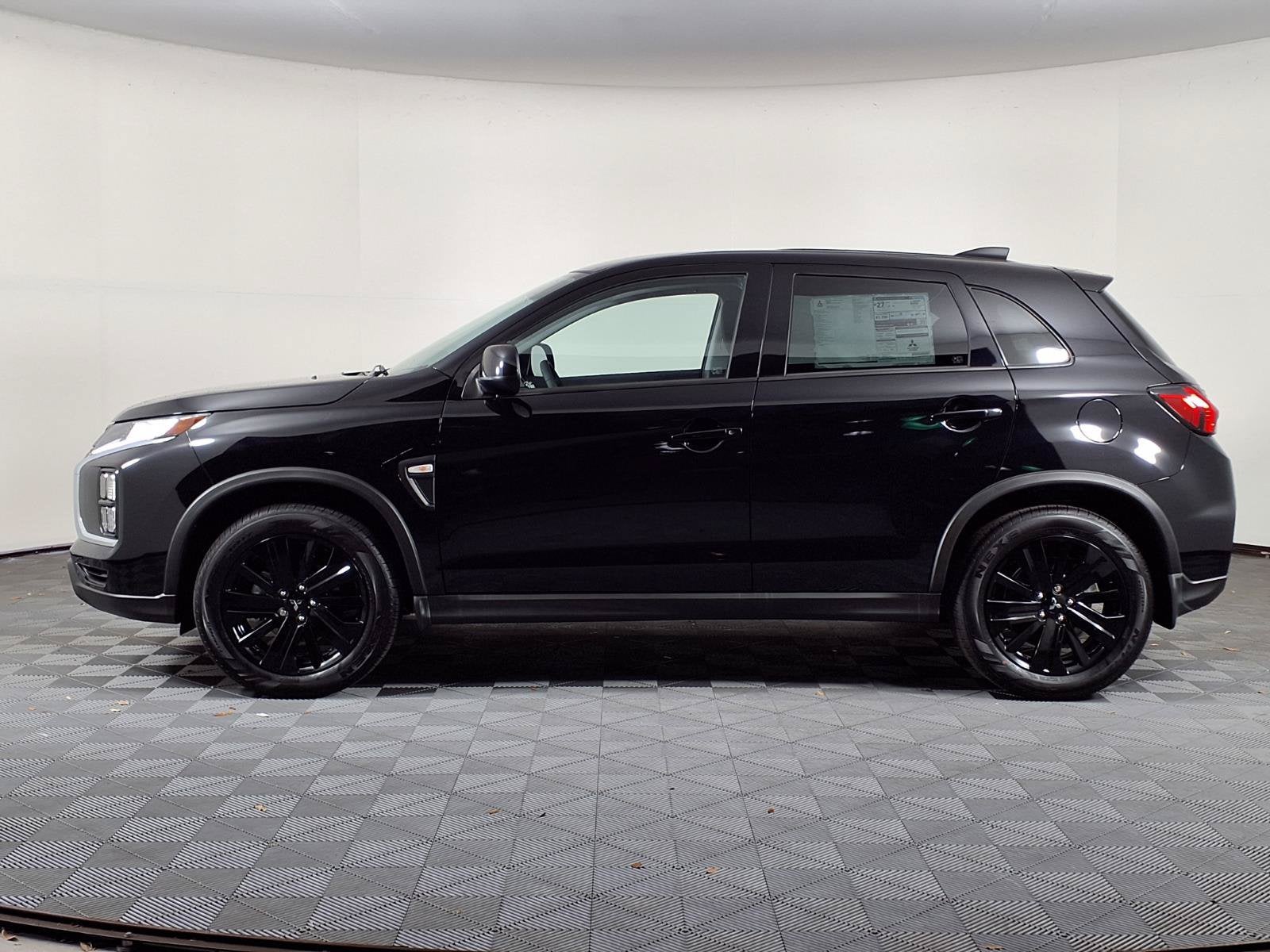 2027 Mitsubishi Outlander Sport 2.0 LE