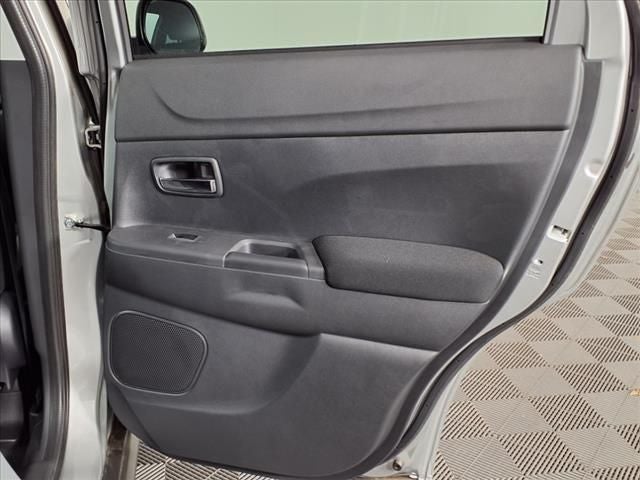 2024 Mitsubishi Outlander Sport 2.0 LE