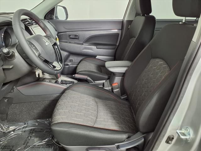2024 Mitsubishi Outlander Sport 2.0 LE