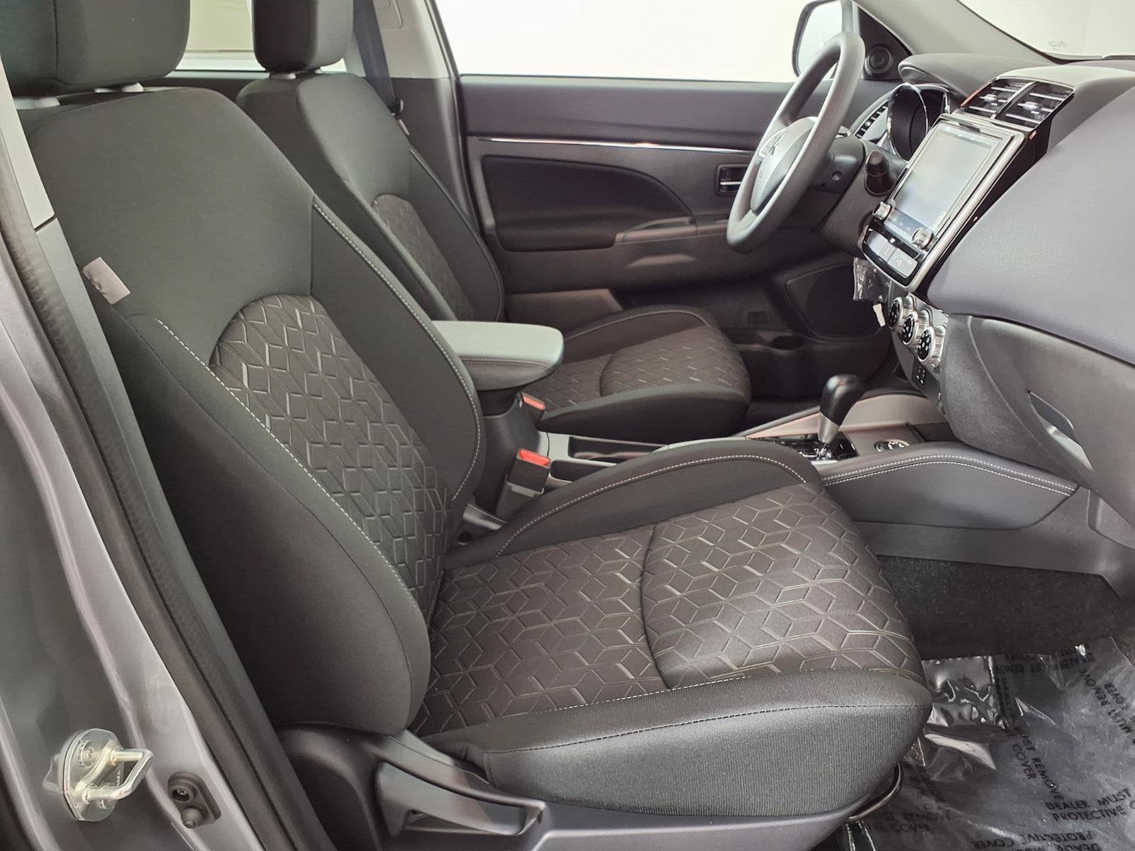 2027 Mitsubishi Outlander Sport 2.0 ES