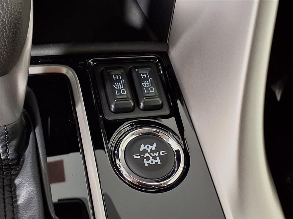2026 Mitsubishi Eclipse Cross LE
