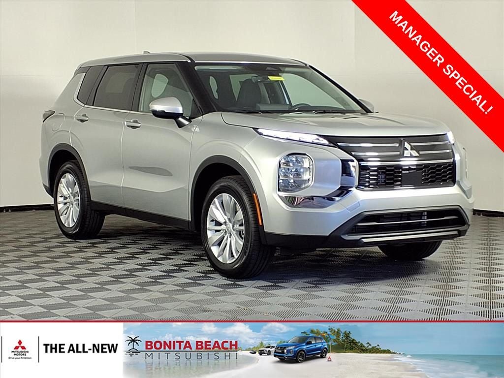 2026 Mitsubishi Outlander ES