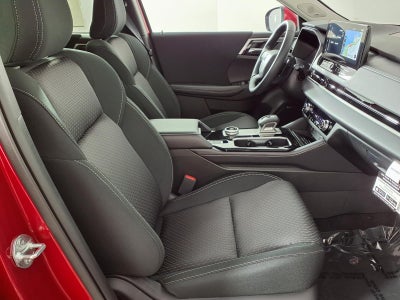 2026 Mitsubishi Outlander ES