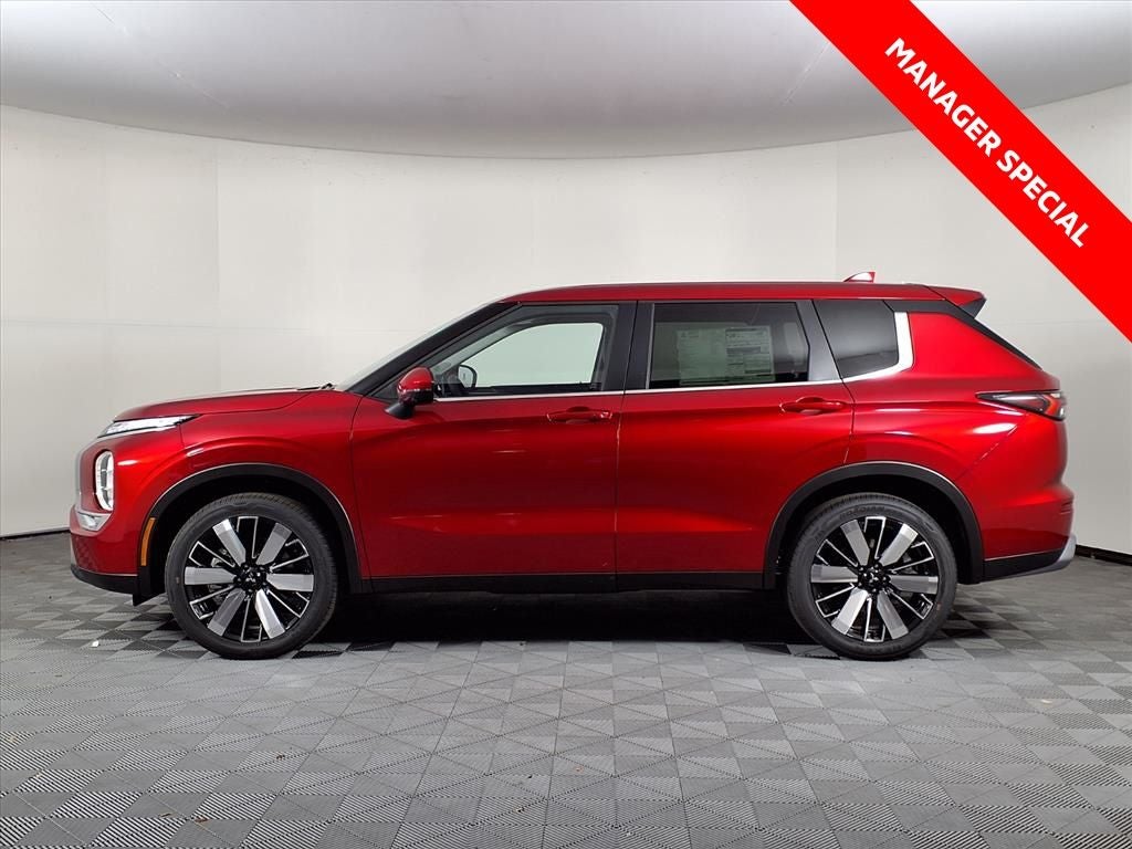 2026 Mitsubishi Outlander SE