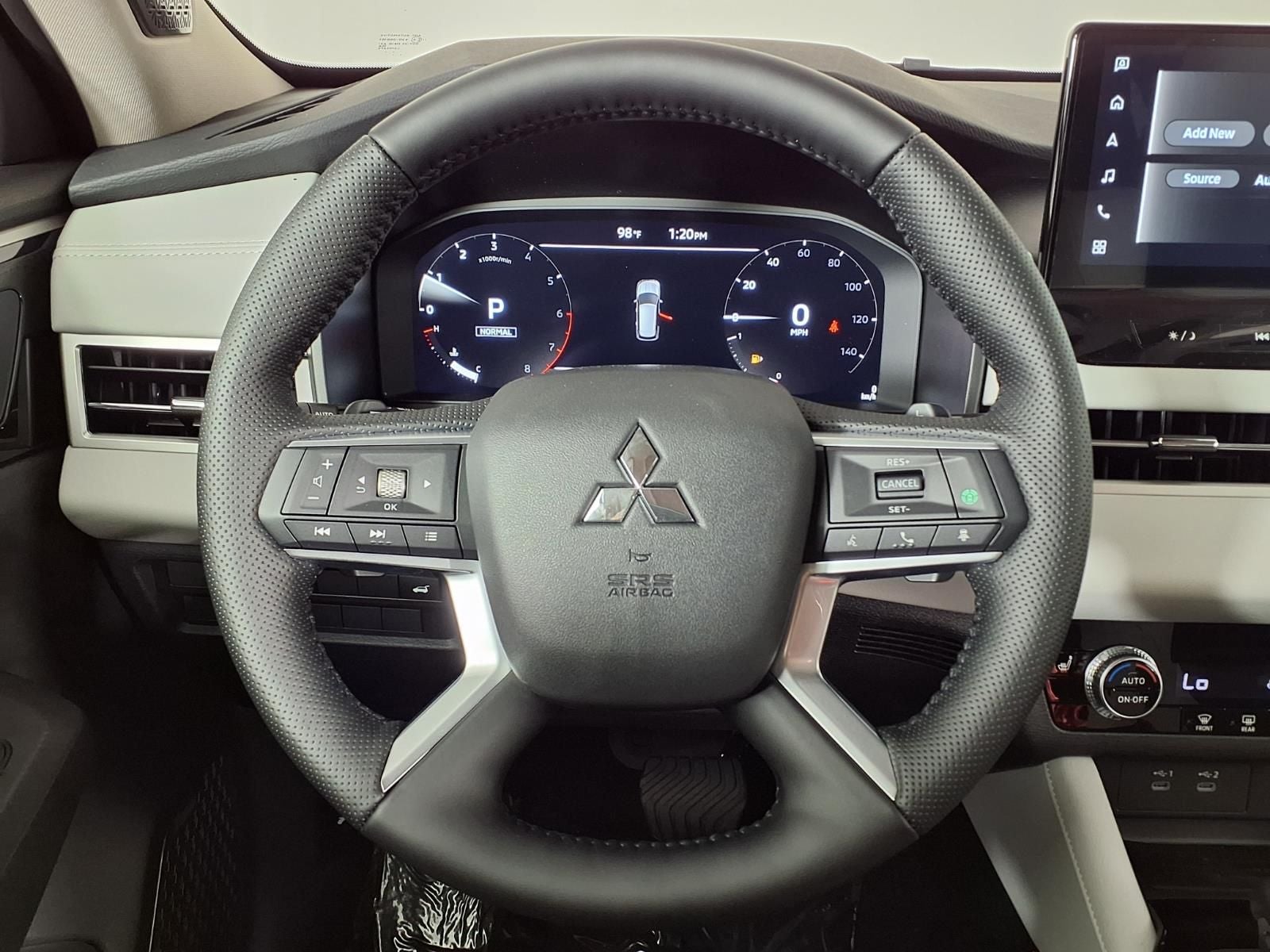 2026 Mitsubishi Outlander SE