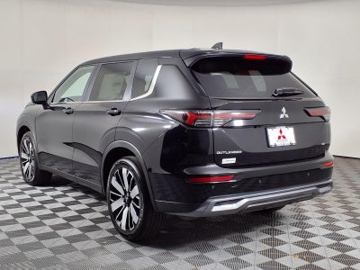2026 Mitsubishi Outlander SE
