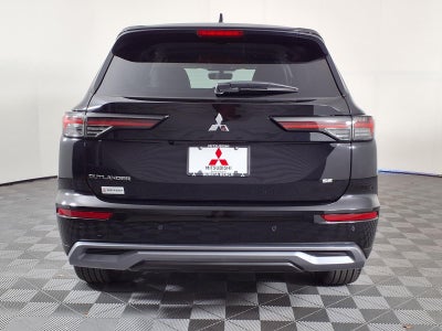 2026 Mitsubishi Outlander SE