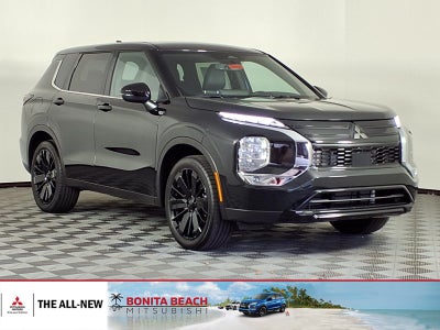 2026 Mitsubishi Outlander LE