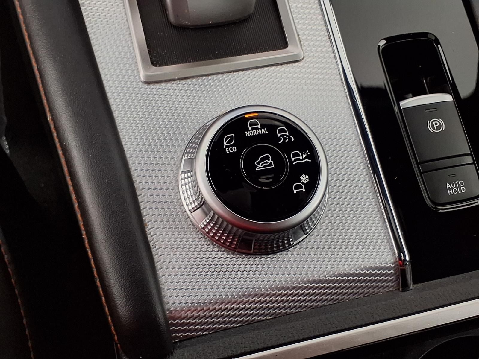 2024 Mitsubishi Outlander SEL