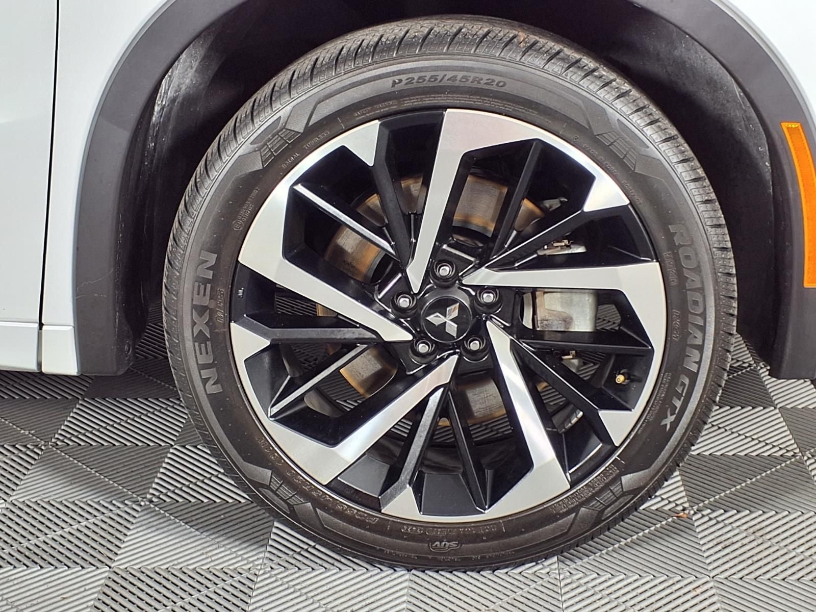2024 Mitsubishi Outlander SEL