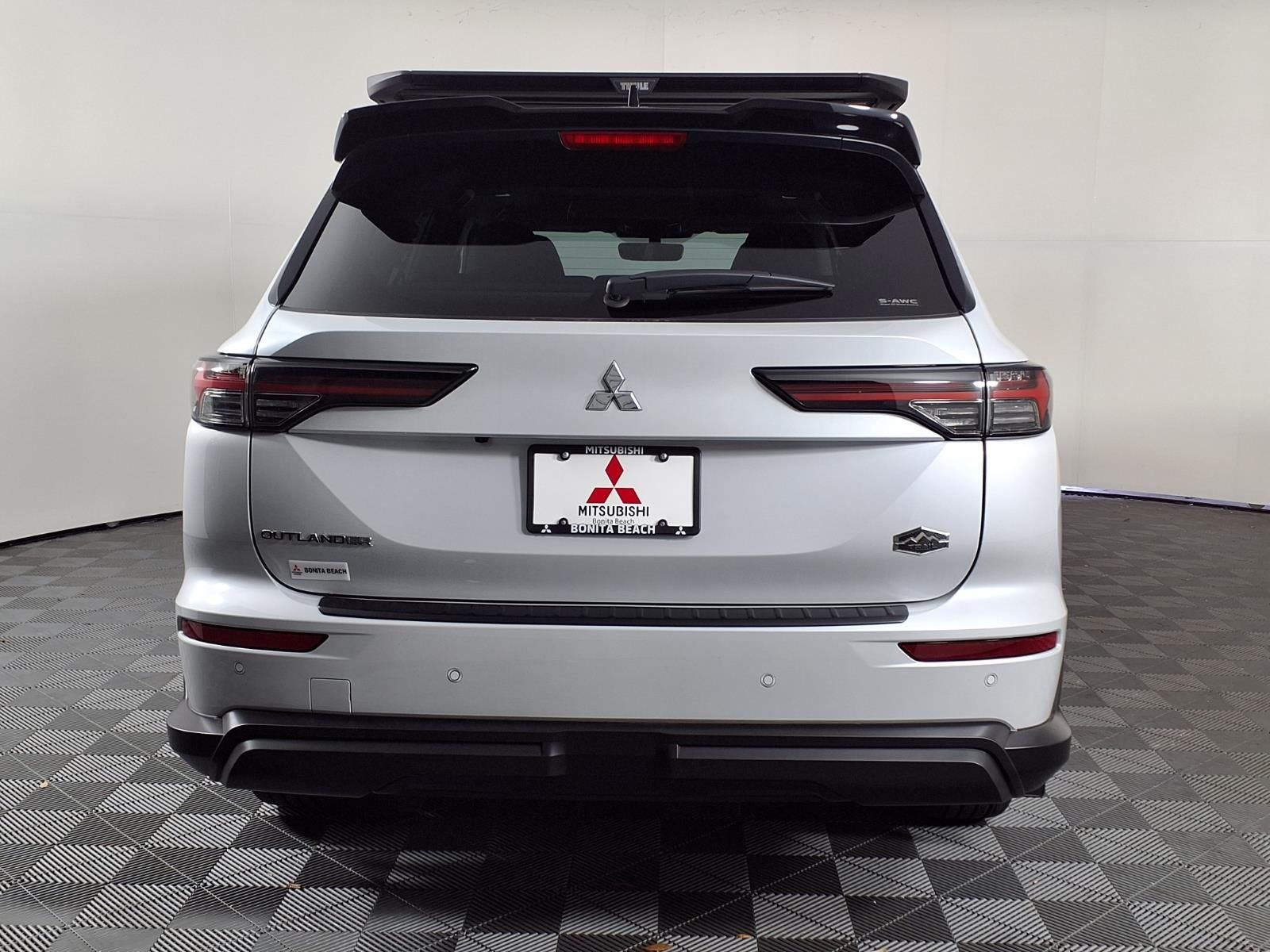 2026 Mitsubishi Outlander Trail Edition