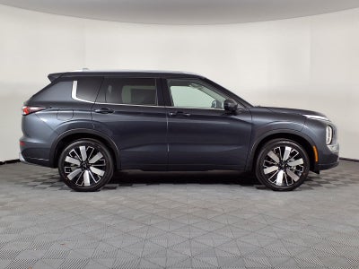 2026 Mitsubishi Outlander SEL