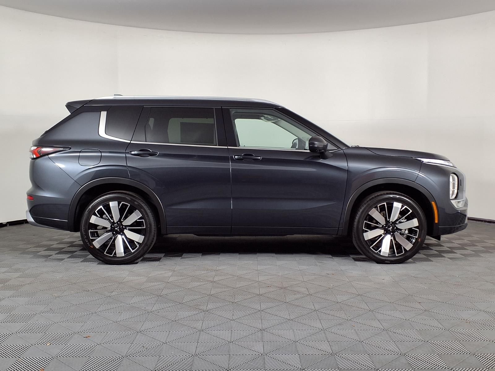 2026 Mitsubishi Outlander SEL