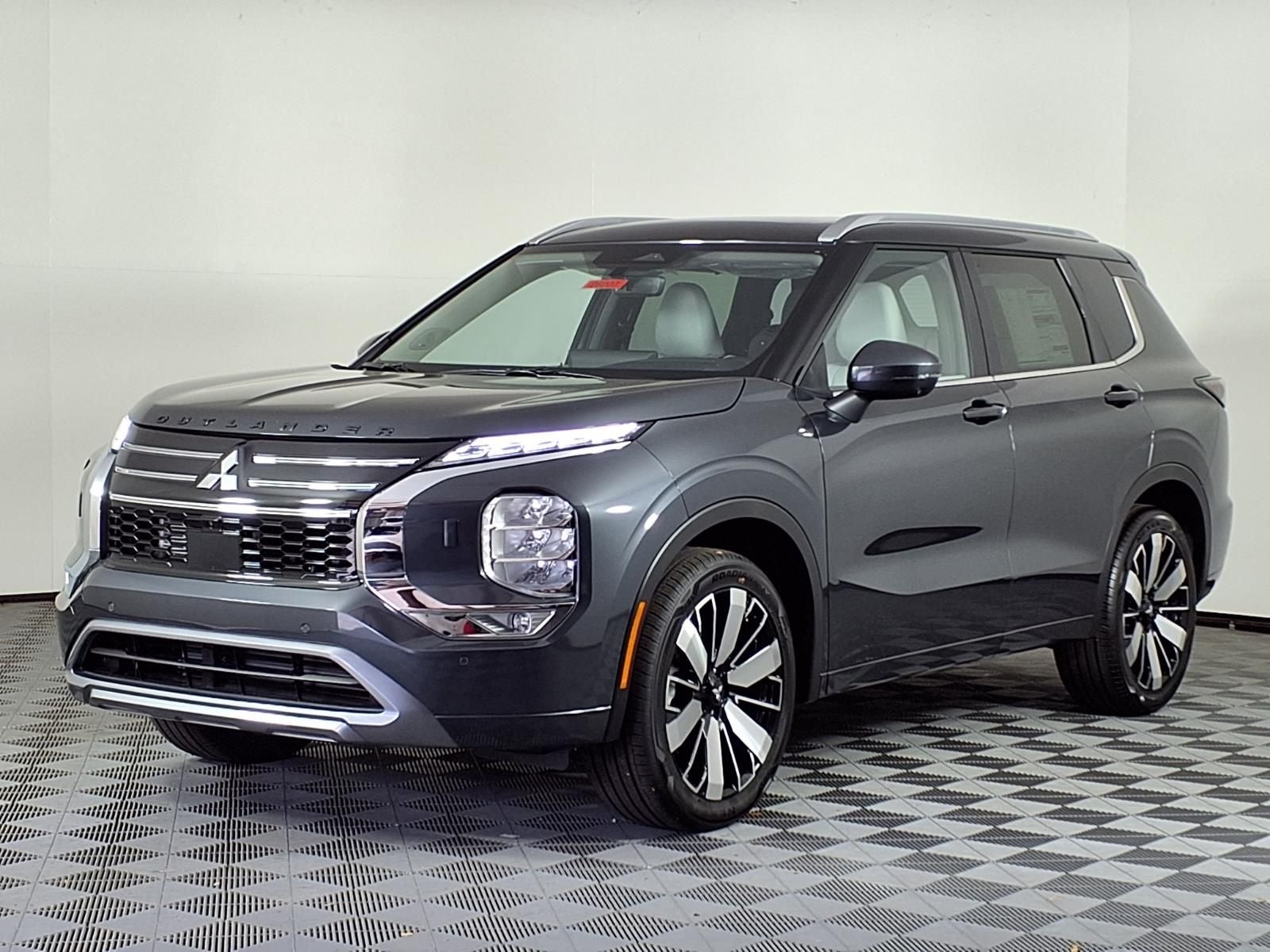 2026 Mitsubishi Outlander SEL