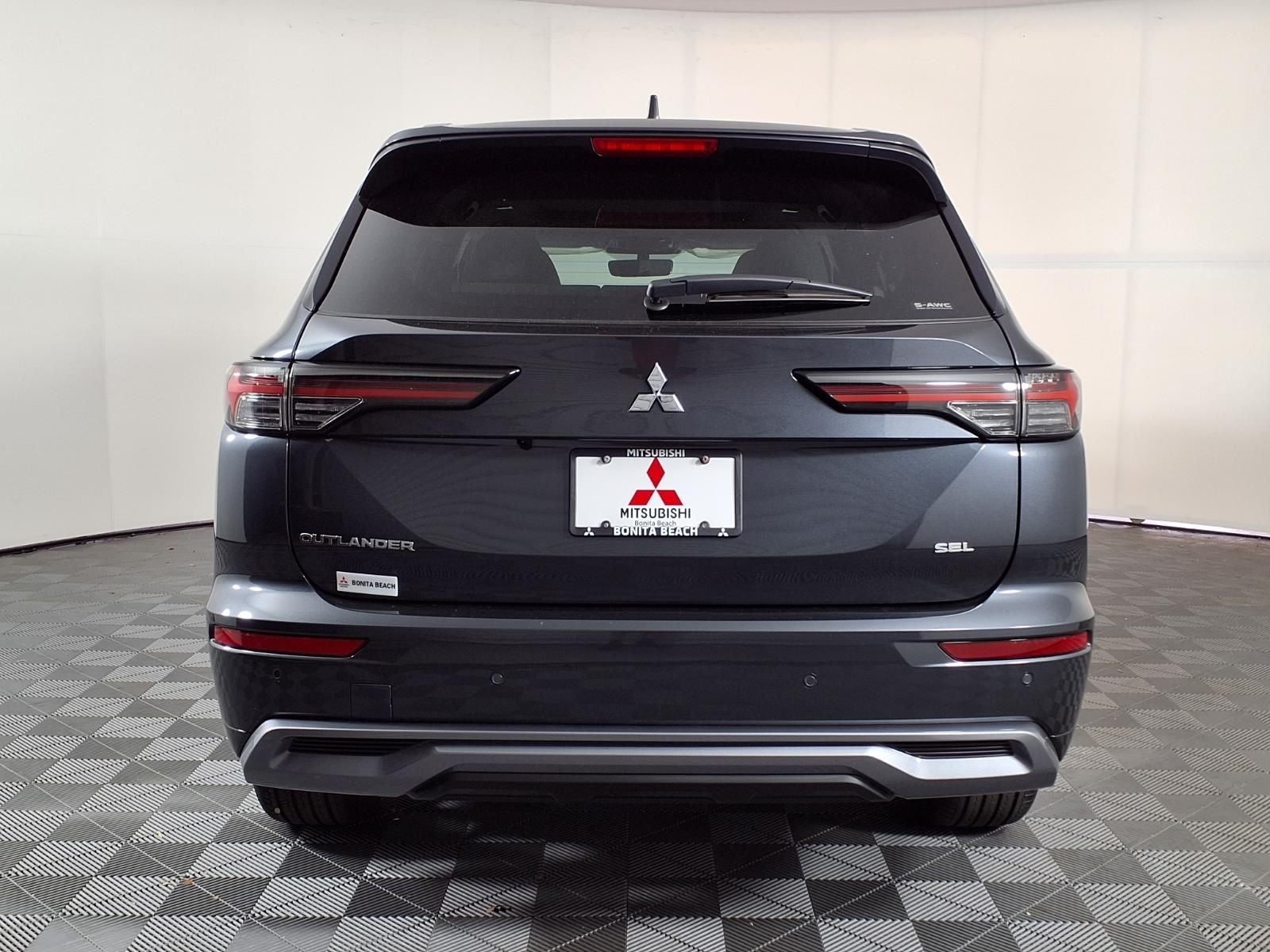 2026 Mitsubishi Outlander SEL