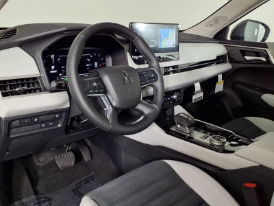 2026 Mitsubishi Outlander PHEV SE