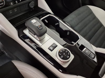 2026 Mitsubishi Outlander PHEV SE