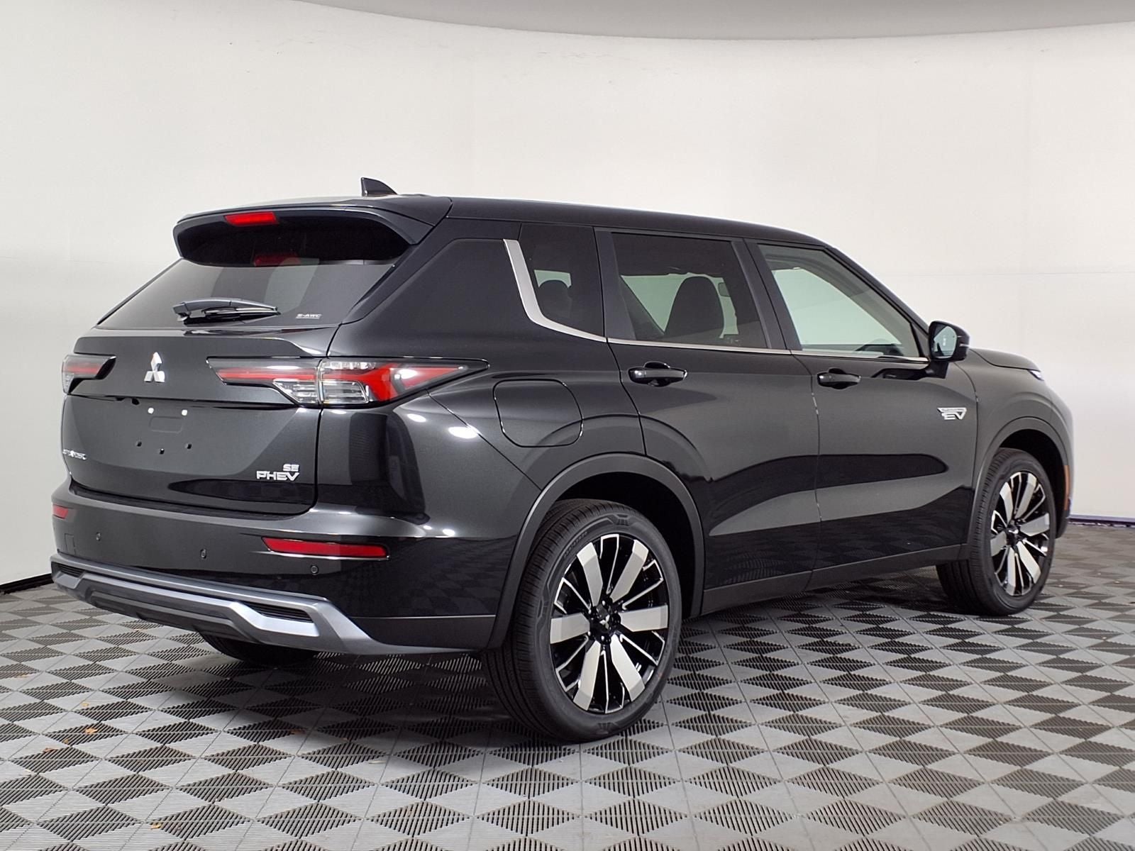 2026 Mitsubishi Outlander PHEV SE