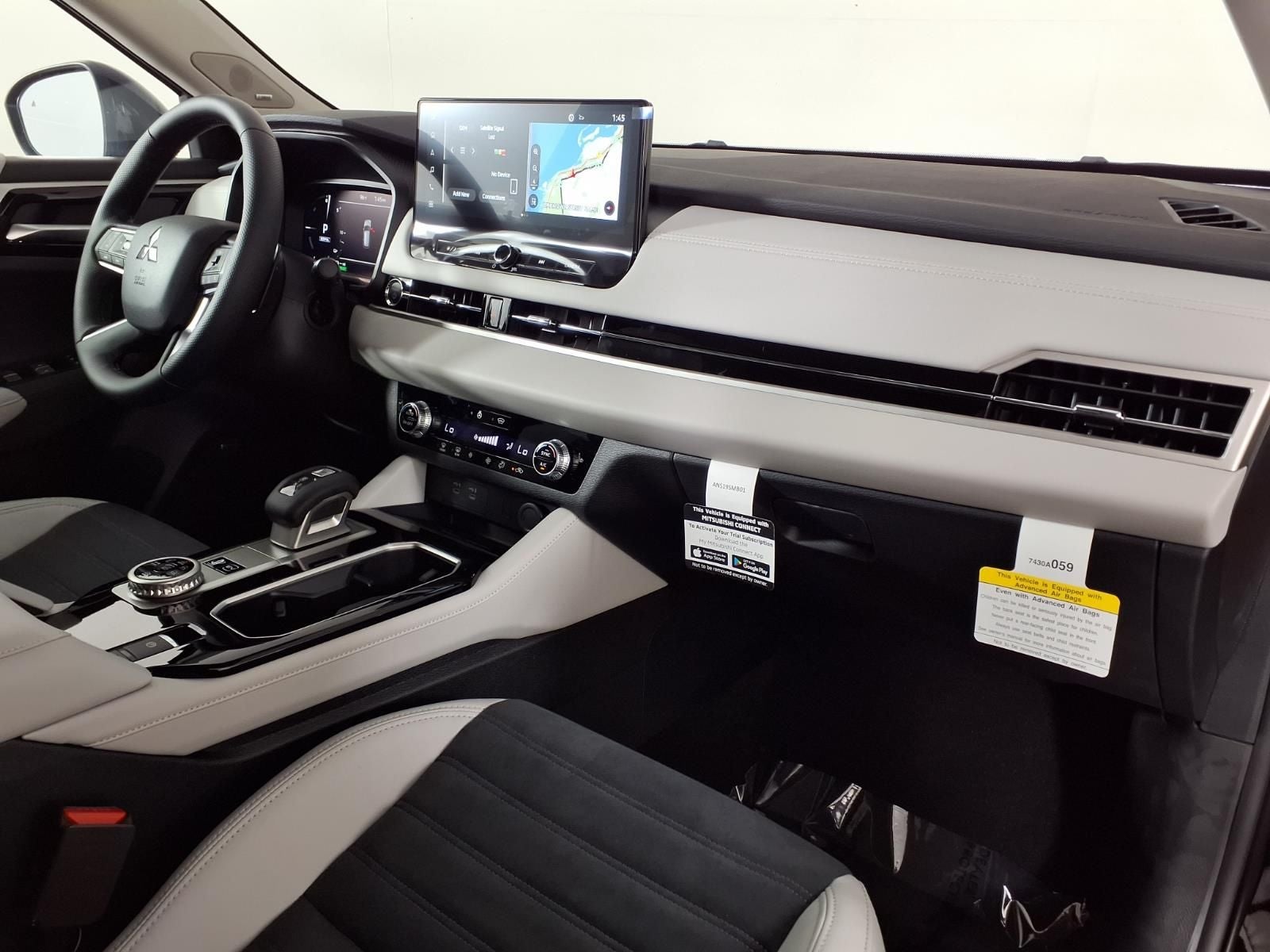 2026 Mitsubishi Outlander PHEV SE