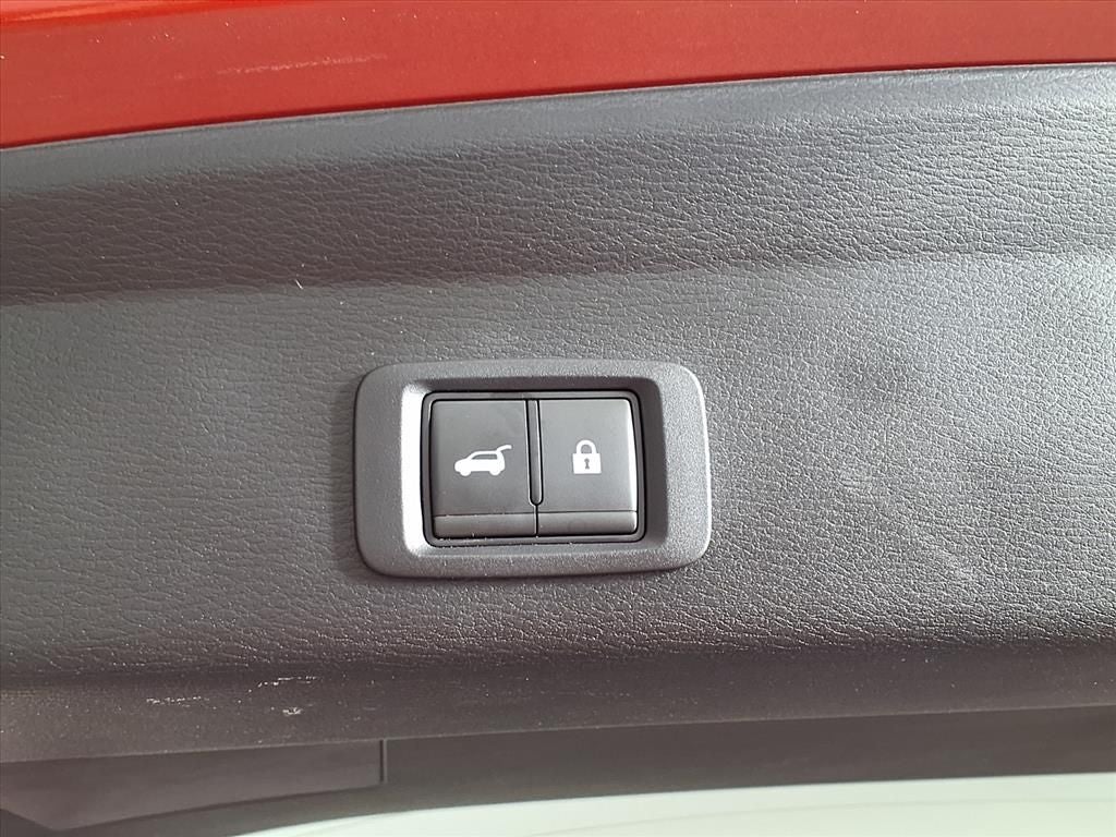 2024 Mitsubishi Outlander PHEV SE