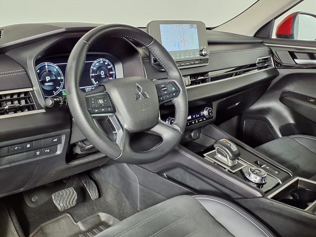 2024 Mitsubishi Outlander PHEV SE
