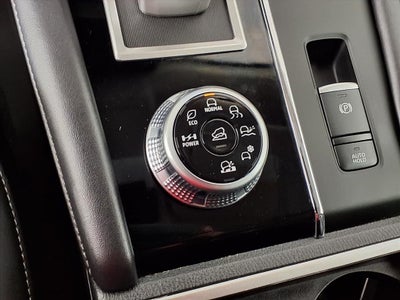 2024 Mitsubishi Outlander PHEV SE
