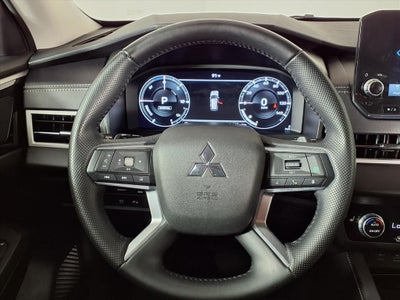 2024 Mitsubishi Outlander PHEV SE