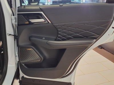 2026 Mitsubishi Outlander PHEV BLACK EDITION