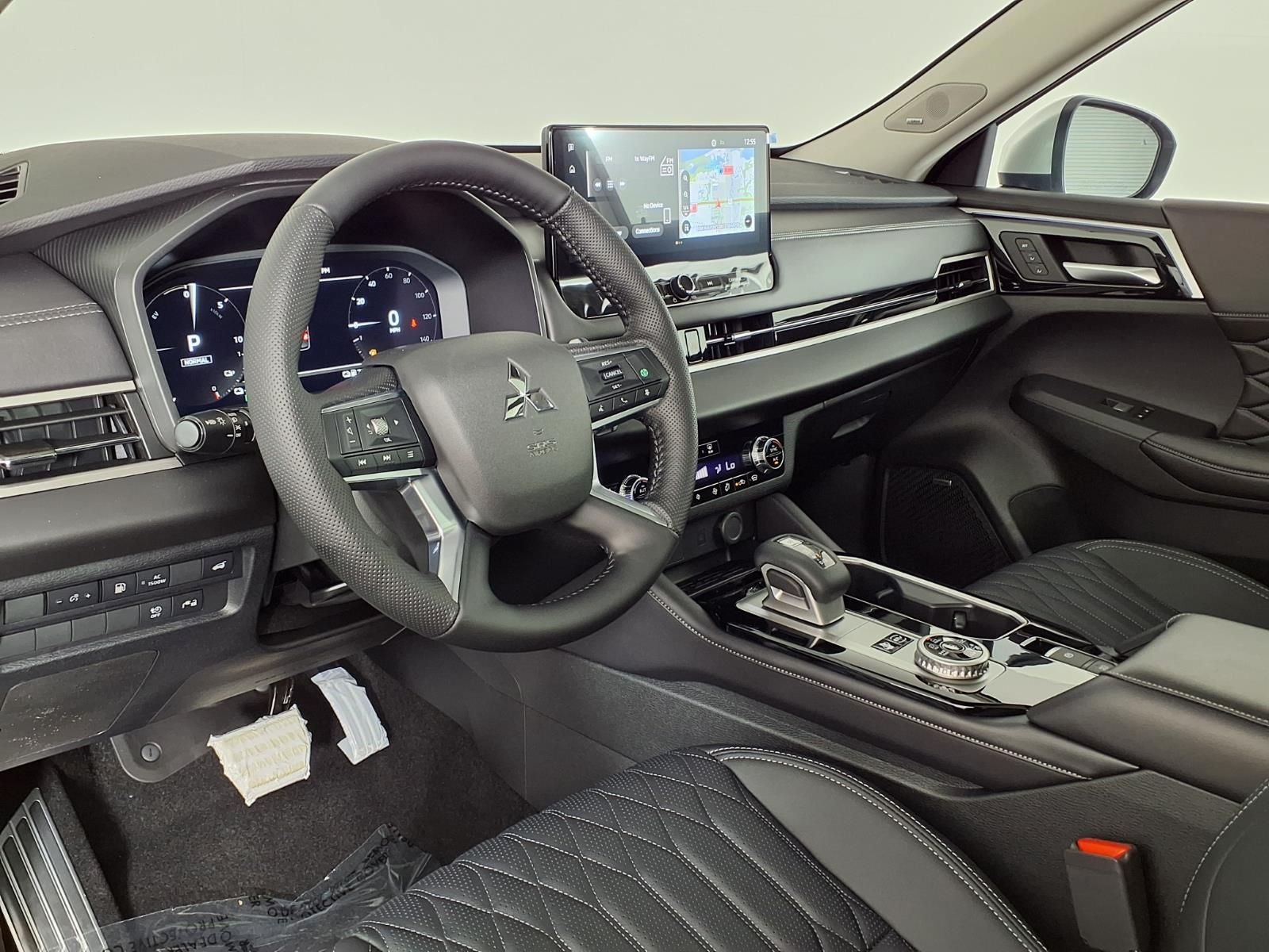 2026 Mitsubishi Outlander PHEV SEL