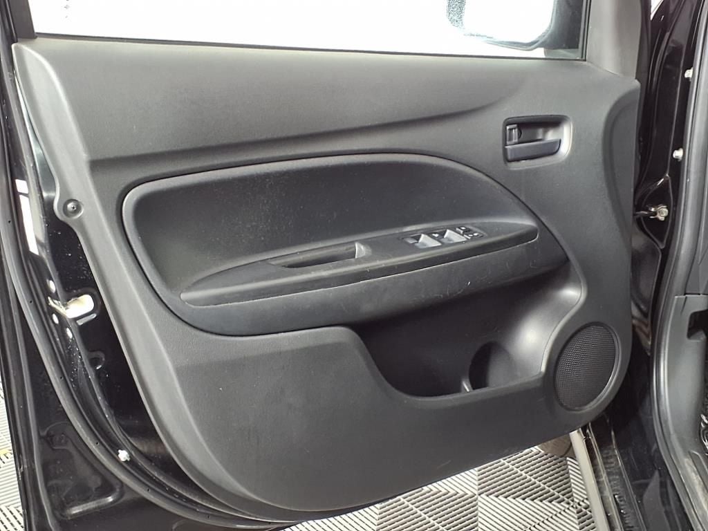 2022 Mitsubishi Mirage G4 ES