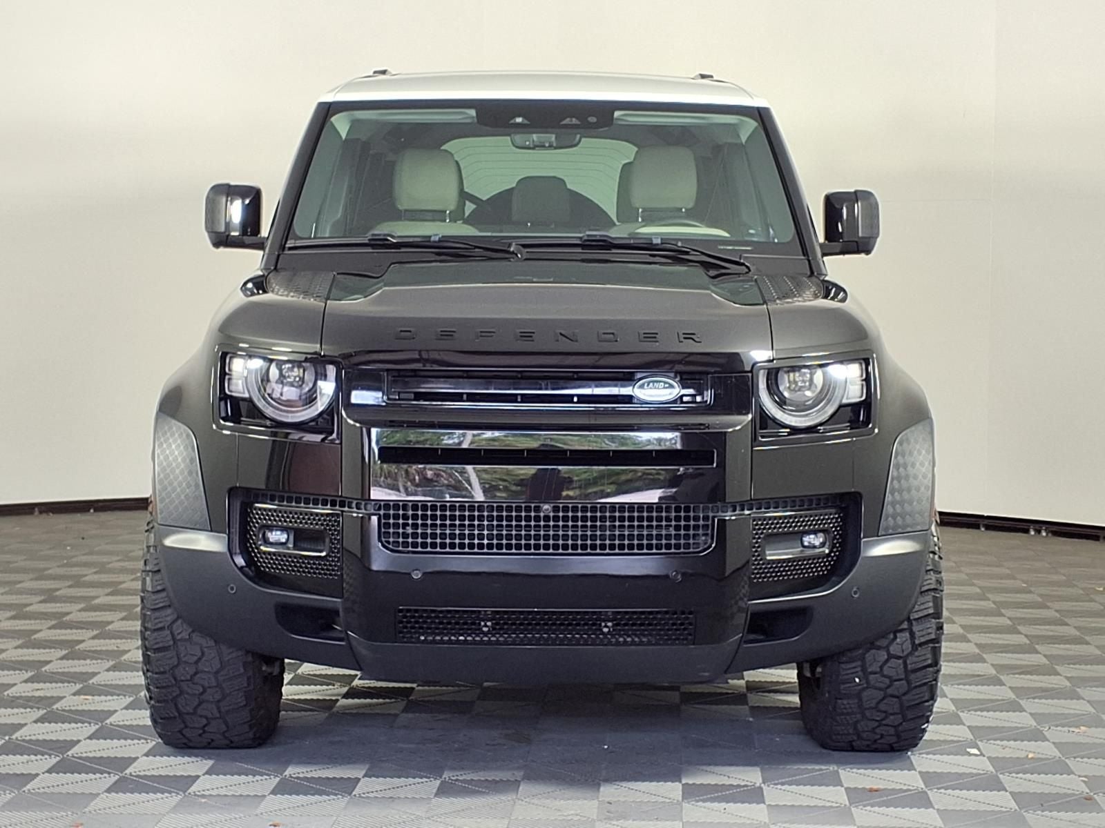 2024 Land Rover Defender 110 S