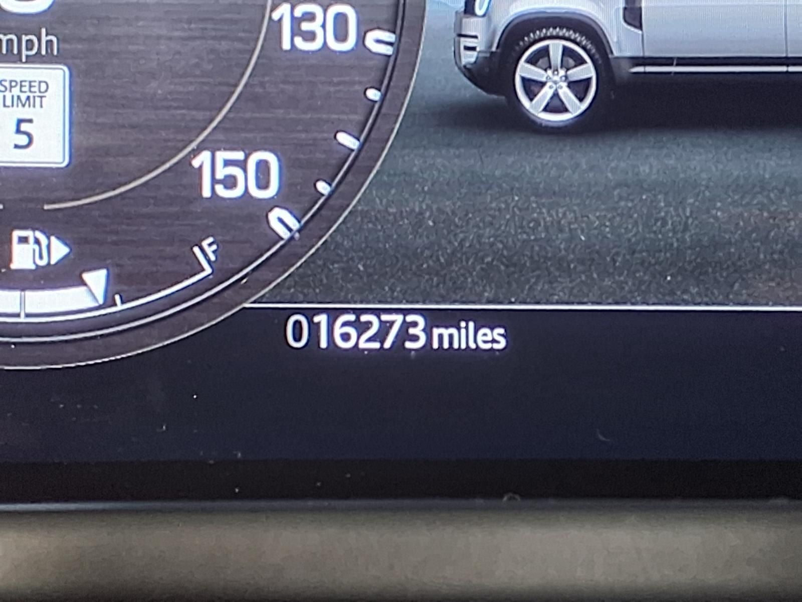 2024 Land Rover Defender 110 S