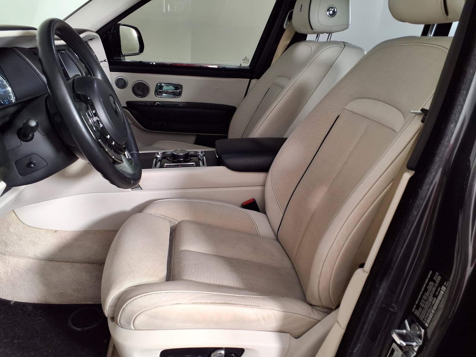 2020 Rolls-Royce Cullinan Base
