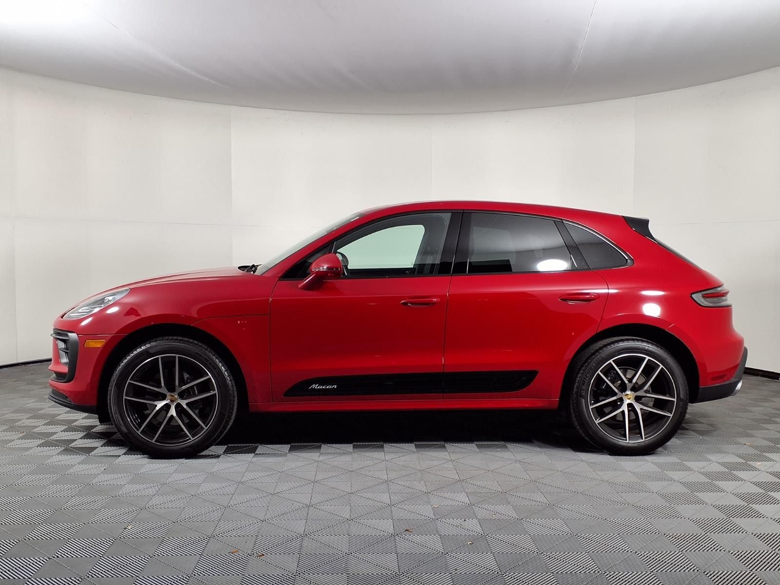 2024 Porsche Macan T