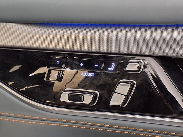 2023 Jeep Grand Wagoneer L Series III 4x4