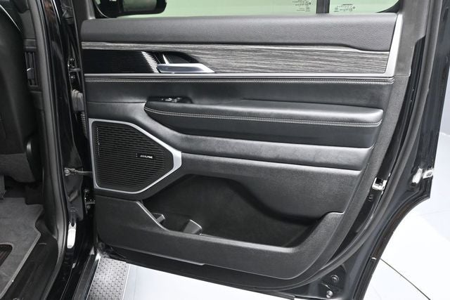 2022 Jeep Wagoneer Series II 4x4