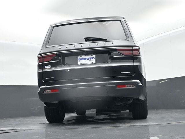 2022 Jeep Wagoneer Series II 4x4