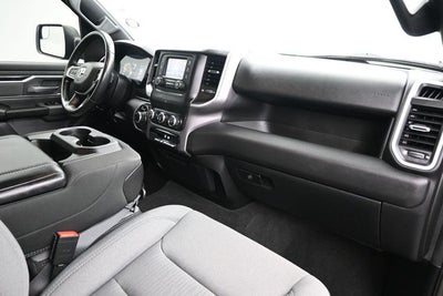 2021 RAM 1500 Big Horn Quad Cab 4x4 6'4' Box