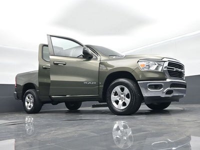 2021 RAM 1500 Big Horn Quad Cab 4x4 6'4' Box