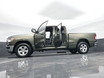 2021 RAM 1500 Big Horn Quad Cab 4x4 6'4' Box