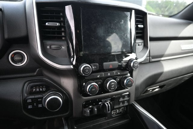 2022 RAM 1500 Big Horn Quad Cab 4x4 6'4' Box