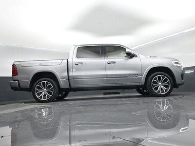 2025 RAM 1500 Tungsten Crew Cab 4x4 5'7' Box