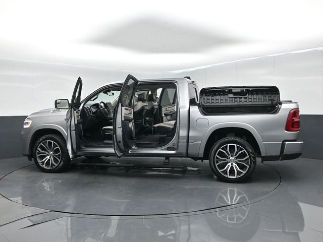2025 RAM 1500 Tungsten Crew Cab 4x4 5'7' Box