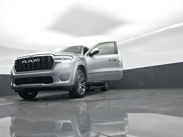 2025 RAM 1500 Tungsten Crew Cab 4x4 5'7' Box