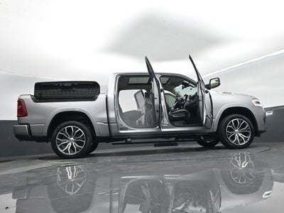 2025 RAM 1500 Tungsten Crew Cab 4x4 5'7' Box