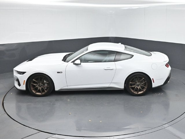2025 Ford Mustang GT Premium Fastback