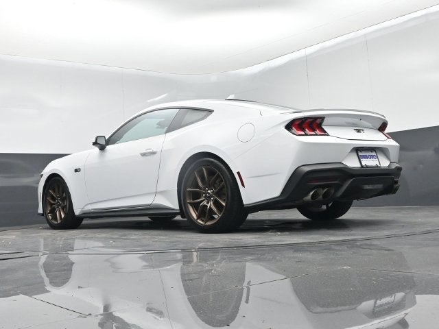 2025 Ford Mustang GT Premium Fastback
